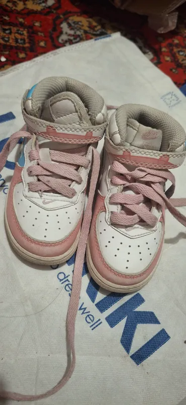 кроссовки Nike для маленьких девочек 2