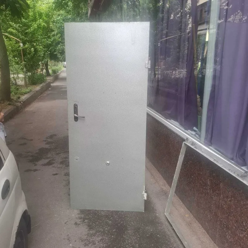Gaz plita,Vanna va Eshiklar — фото 2