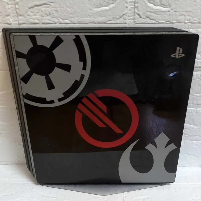 Sony PlayStation 4 Pro 1TB Limited Edition Star Wars Battlefront II — фото 1