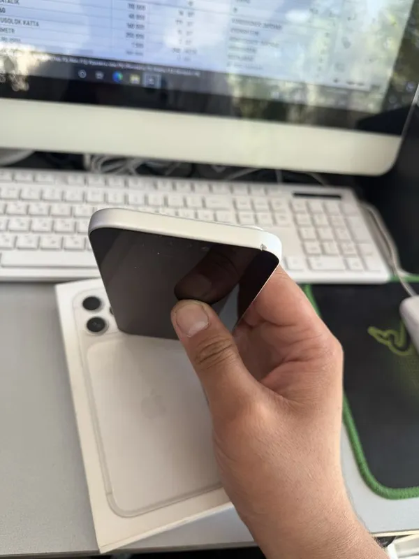 Iphone 17 pro max 256Gb yomkis 100% 4