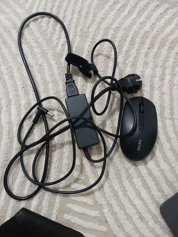 ноутбук HP 5