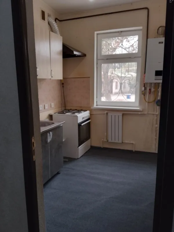 Arenda Mirzo ulug'bek tumani 3 xonali uy .400$ 3