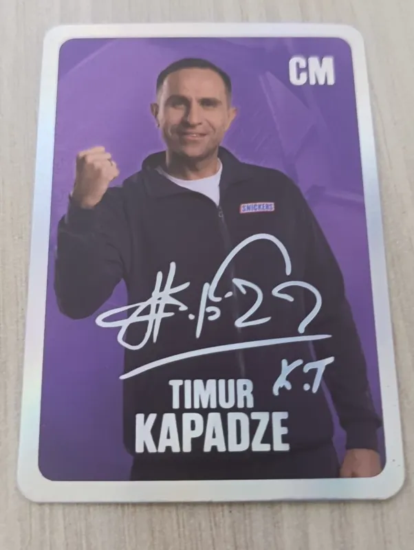 Temur Kapadze haqiqiy avtografi tushirilgan kolleksiya kartochkasi 2 Temur Kapadze haqiqiy avtografi tushirilgan kolleksiya kartochkasi 2