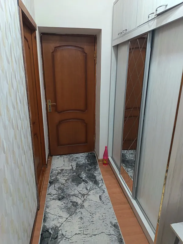 Kvartiraga ayol qizlar olinadi