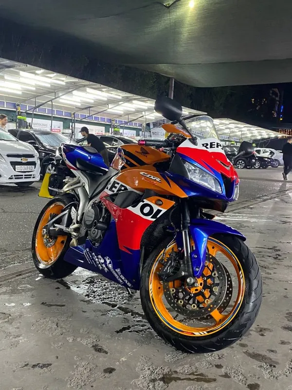 Honda CBR 600rr мотоцикл Хонда