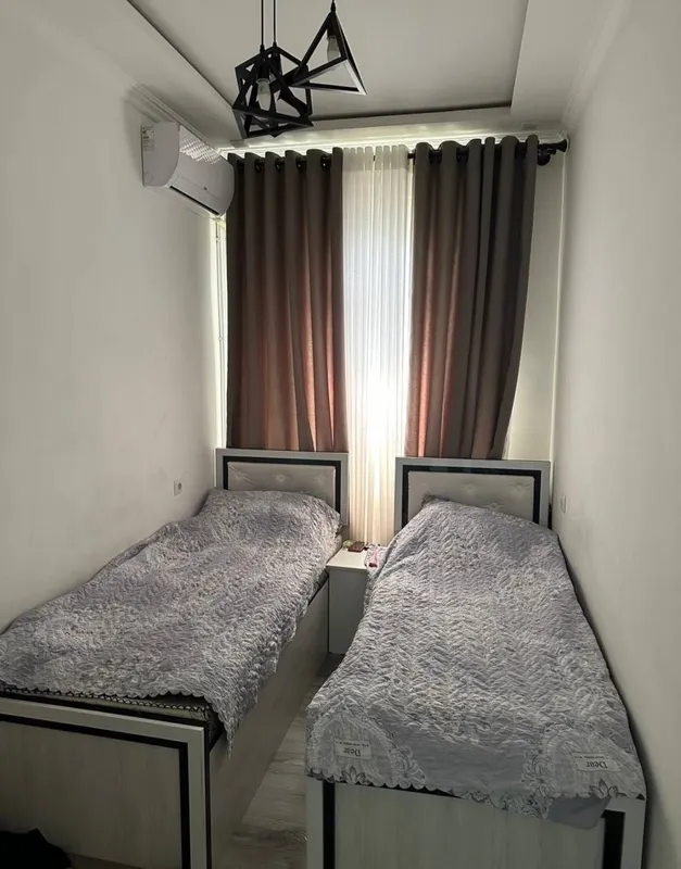 Ikkilamchi bozor: 3 xonali kvartira, Shayxontohur tumani 4