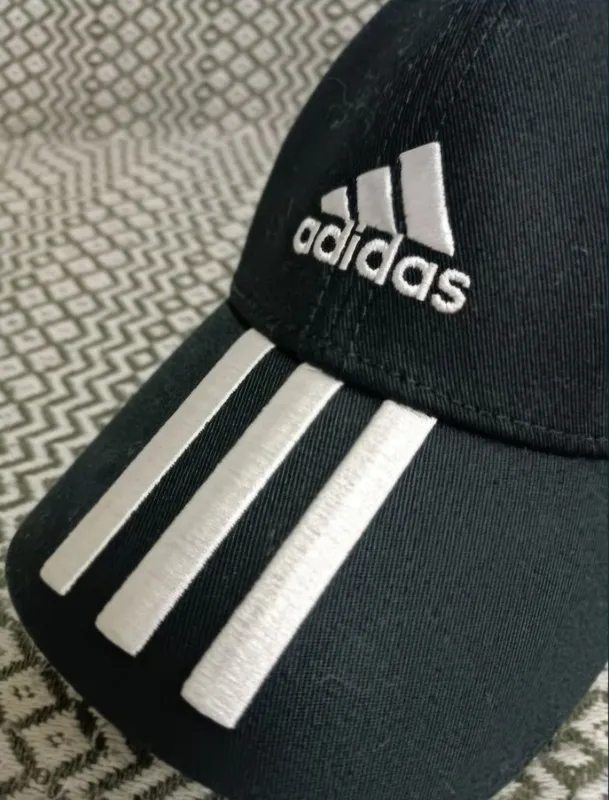 Оригинальная кепка Adidas 2