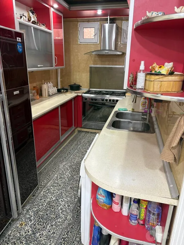 Продам кухонную мебель 1 Продам кухонную мебель 1