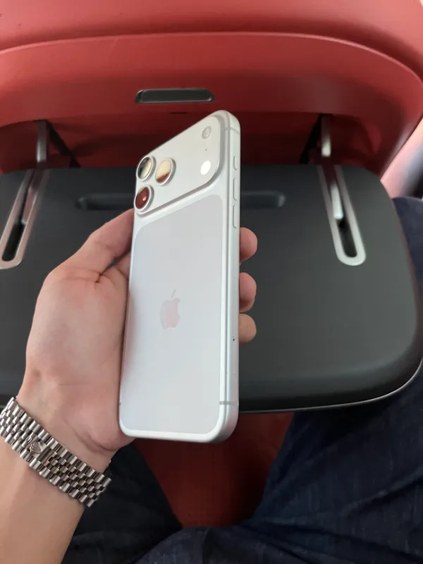 Iphone 17 Pro Max 1