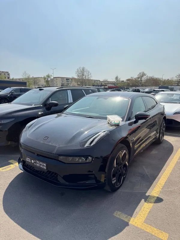 Eng arzon Zeekr 001 garantiyada sotiladi