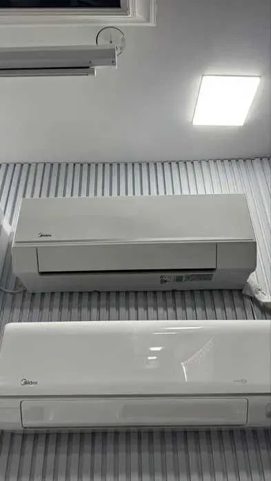 Кондиционер Midea Brabus 24000 Btu Inverter + Low Voltage