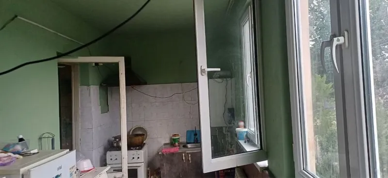 Dom sotiladi 3xona ataplenasi bor remonti orta 4