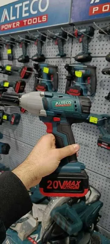 Аккумуляторный ударный гайковерт ALTECO CIW 18-400 .1 год гарантии — фото 1