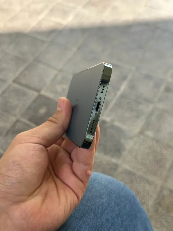 iPhone 12 Pro 128GB в среднем состоянии — фото 2