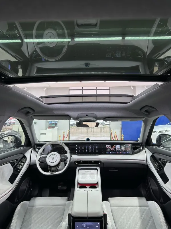 Voyah Free Hybrid 318km 4WD 2025 Naxt Va Halol nasiya savdo — фото 1