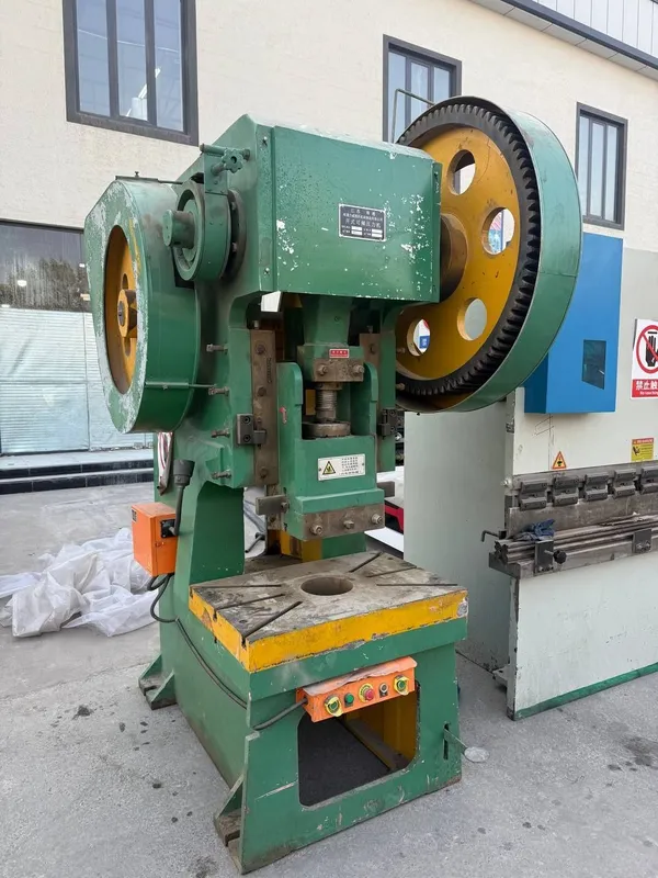 Press gidravlichiskiy
