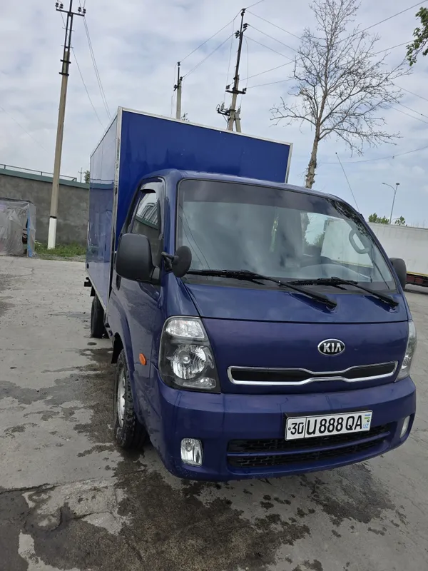 Продам бонго 2014год автомат