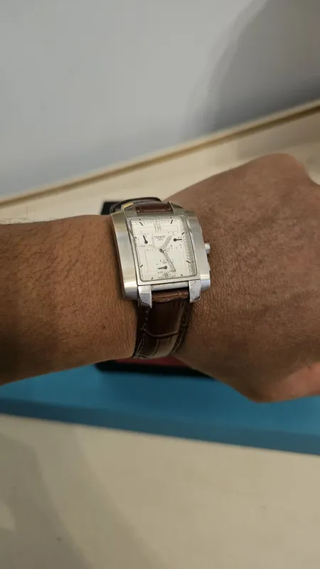Tissot klassik swiss watch