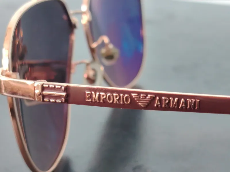Orginal Emporio Armani quyosh ko'zoynagi 1 Orginal Emporio Armani quyosh ko'zoynagi 1