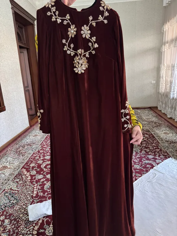 Платье для женщин 1