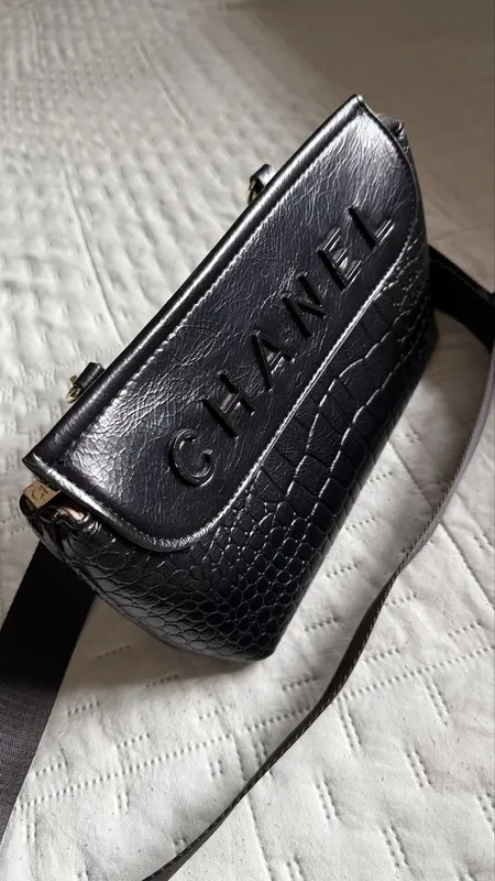 кросс-боди Chanel - 200 000 сум 1 кросс-боди Chanel - 200 000 сум 1