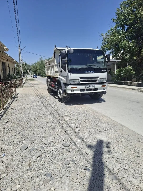 Isuzu 10 tonalik yil 2019 6