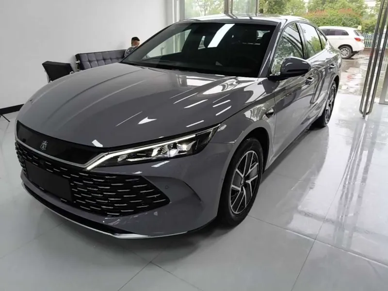 BYD Qin L 2026 DM-i 128KM Leading Edition — фото 4