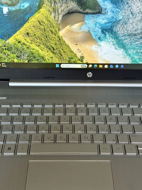 Продаю HP ноутбук 2 Продаю HP ноутбук 2