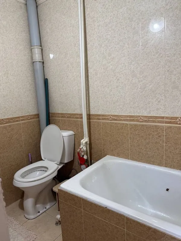 Продам 2-комнатную квартиру в Учтепе 5