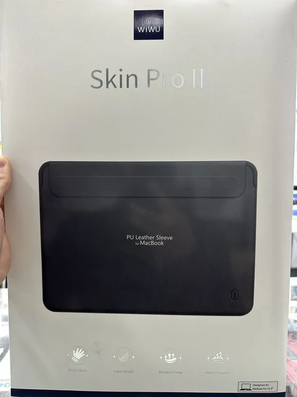 Macbook chexol 13.3 inch Skin Pro — фото 2