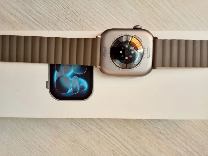 Apple watch series 11 46mm состояние отличное — фото 1