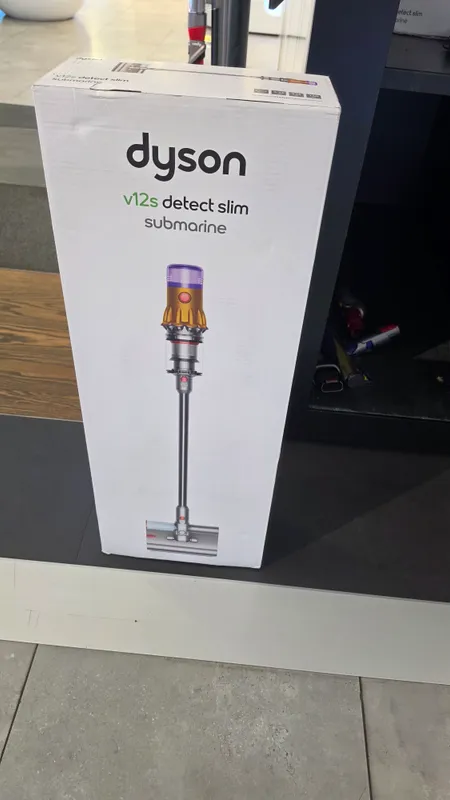 Dyson V12 Submarine simsiz changyutgichi + kafolat 2 Dyson V12 Submarine simsiz changyutgichi + kafolat 2