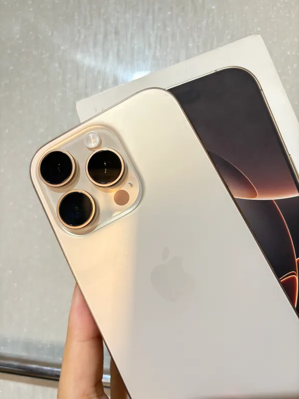 Телефон 16 Pro 2 Телефон 16 Pro 2