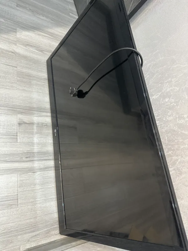 tv lg 42" 1
