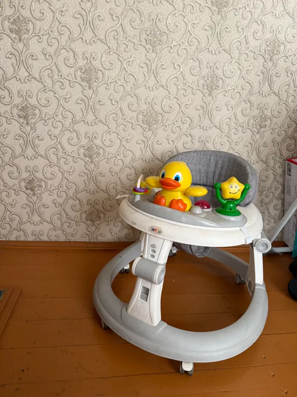 Ходунок для новорожденных
