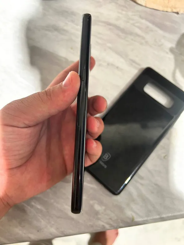 Samsung note 8 sotiladi — фото 3