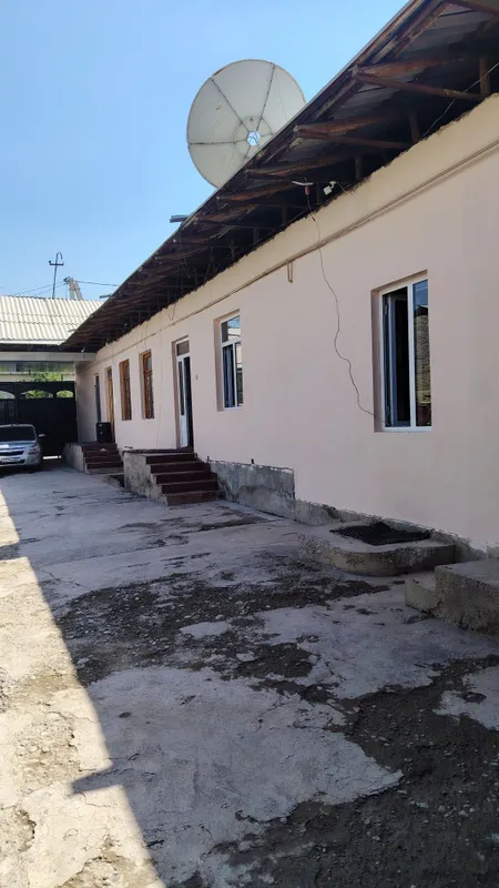 Барча кулайликларга эга уй сотилади Жуйдам 195 уй 6 сотих 4 она хаммом 10
