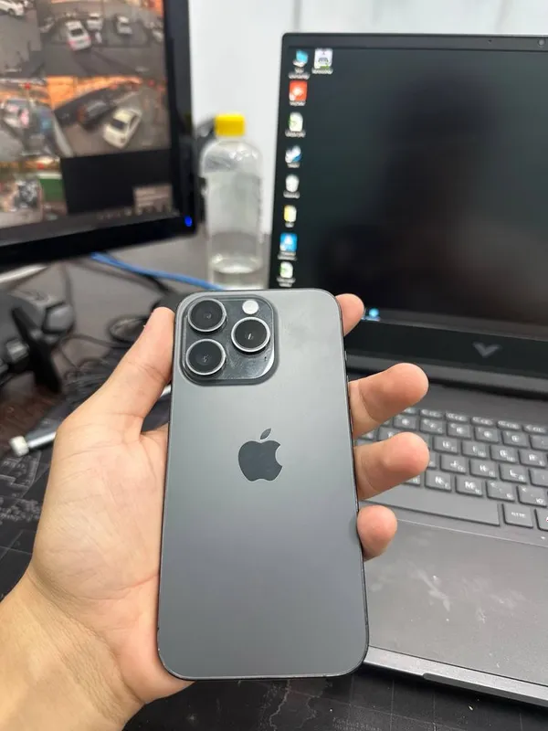 Iphone 15pro sim/esm otkan 1