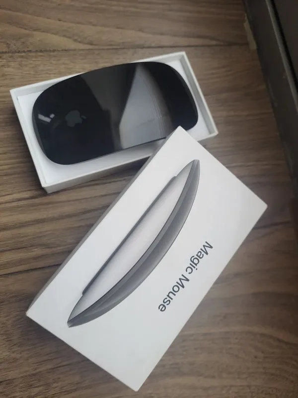 Apple Magic Mouse 3 black lighting 3
