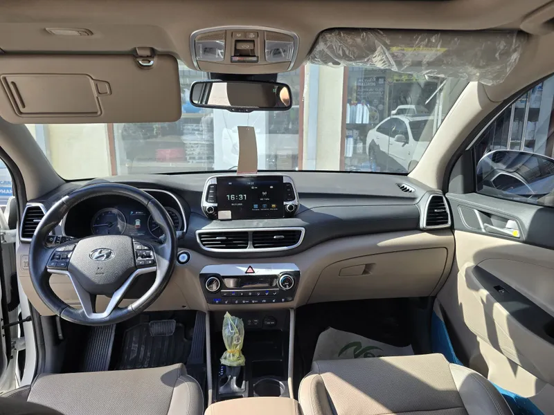 Hyunday Tucson 2020 srochno sotilda 2 Hyunday Tucson 2020 srochno sotilda 2