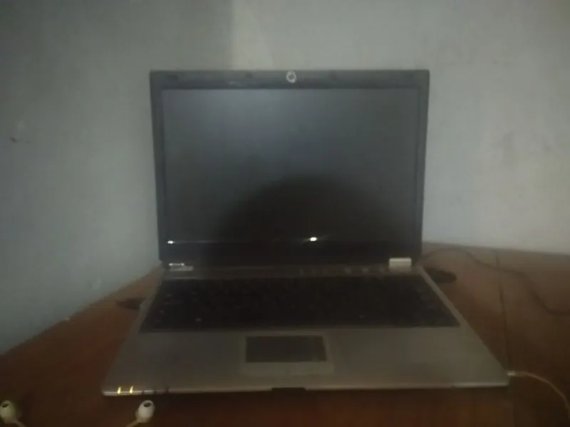 Acer noutbuk sotiladi 1 Acer noutbuk sotiladi 1