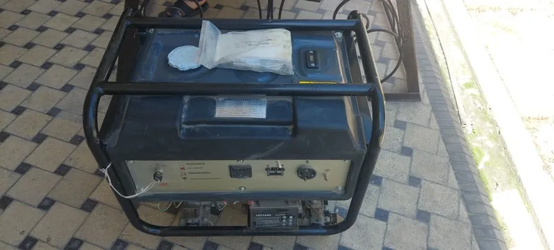 YD6600E 5.5 kW 3 fazali generator sotiladi