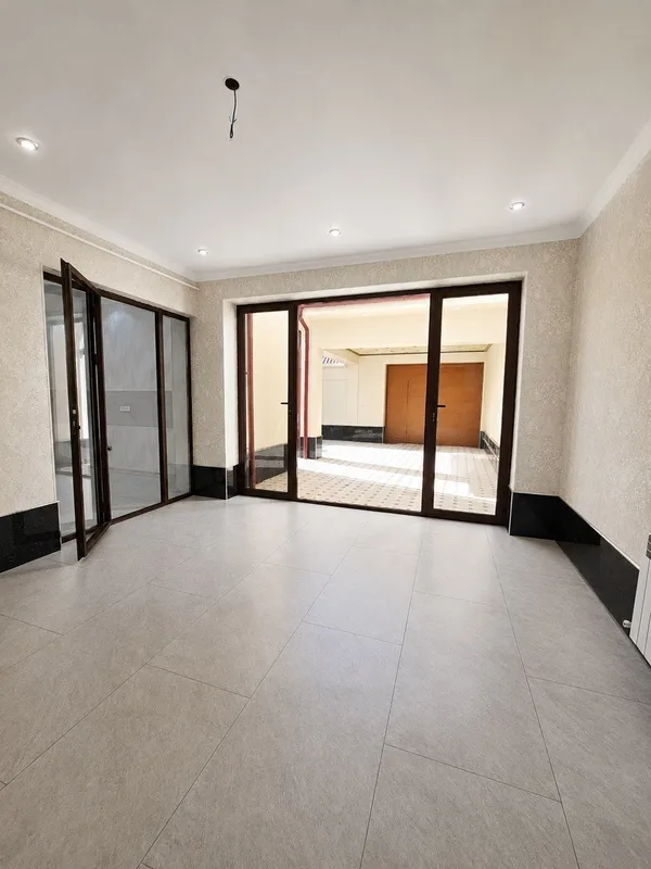 Продается Евро дом 2.5 сотки 5 Комнат 200м² 7