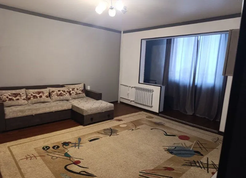 Аренда квартиры в центре 1/7/9 Кадышева рынок евро — фото 1