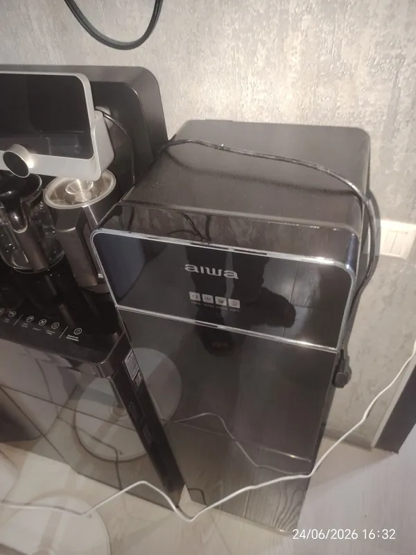AIWA Down Black Glass Kuleri — фото 2