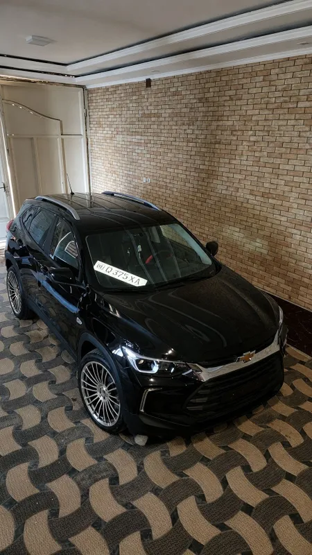 Tracker 2 LTZ 2024 8