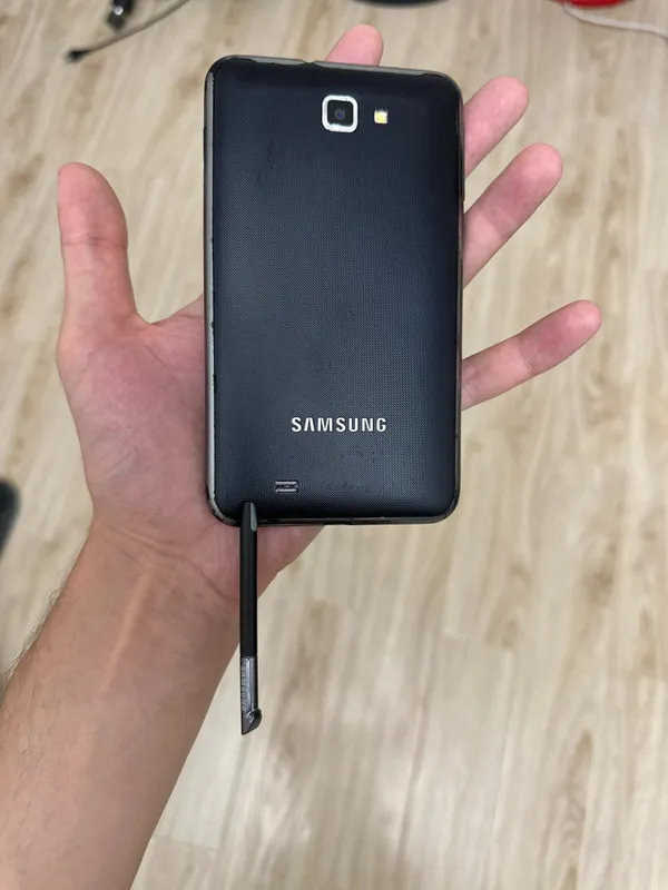 Samsung Galaxy Note (GT-N7000) 1 Samsung Galaxy Note (GT-N7000) 1