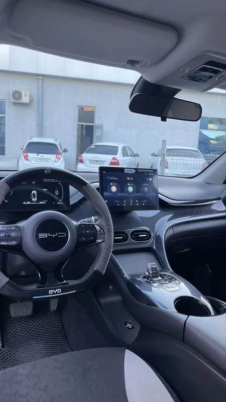 Byd E2. 5