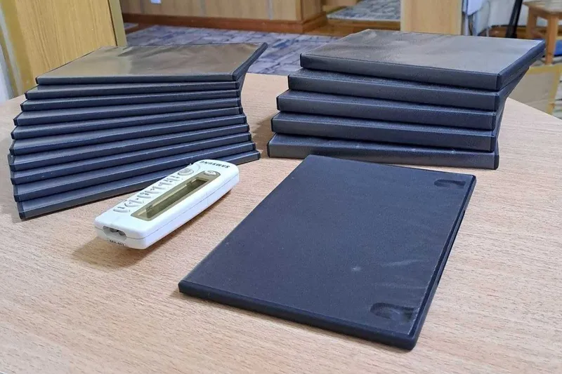 Продам DVD футляры 6 мм, 14 мм 1