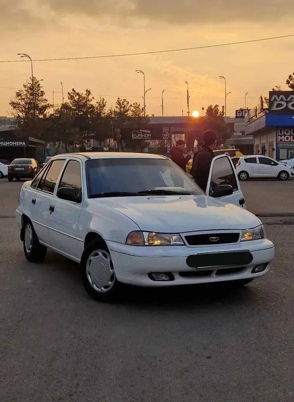Daewoo Nexia 1996 3 Daewoo Nexia 1996 3